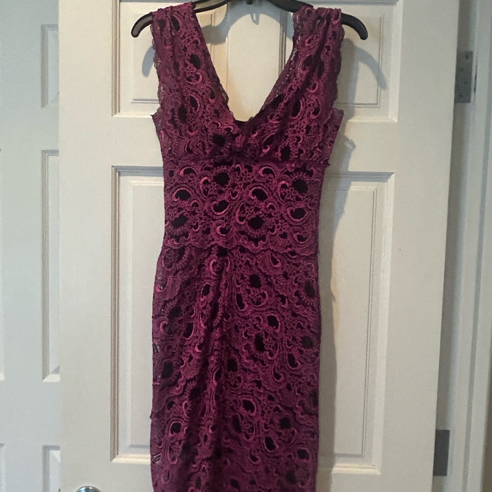Nicole Miller Lace dress